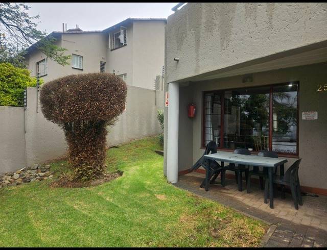 1 BEDROOM APARTMENT FOR SALE IN SUNNYROCK